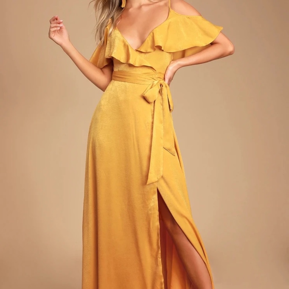 BRAND NEW  (PERF FOR WEARING TO A WEDDING) Lulu’s Moriah Yellow Satin Dress!